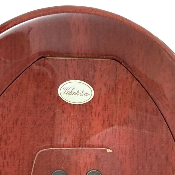 Valenti & Co. Chantal Photo Frame Oval Silver Finish Italian Style 7.25" high - Picture 11 of 12